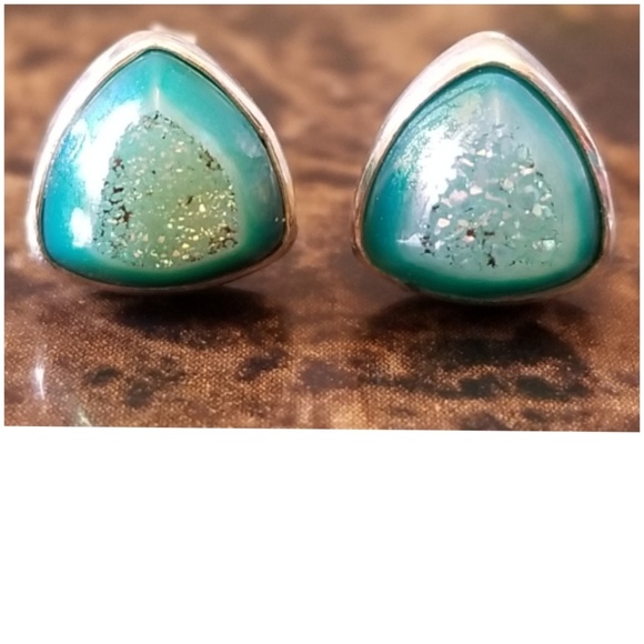 Jewelry - Genuine Trillion Teal/Green Druzy Earrings
